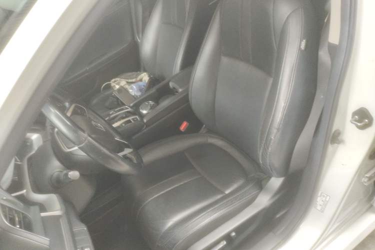 Used Honda Civic 2016 220TURBO CVT Prestige Edition Left Front Seat