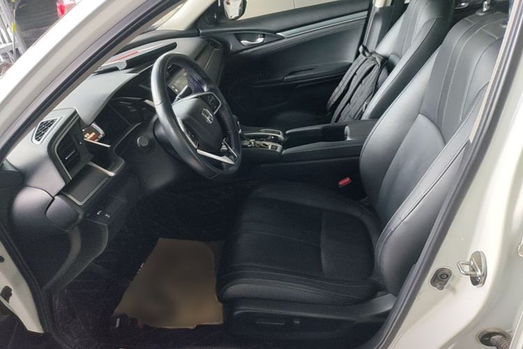 Used Honda Civic 2016 220TURBO CVT Prestige Edition Left Front Seat