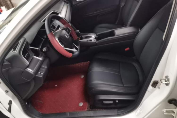 Used Honda Civic 2016 220TURBO CVT Prestige Edition Left Front Seat
