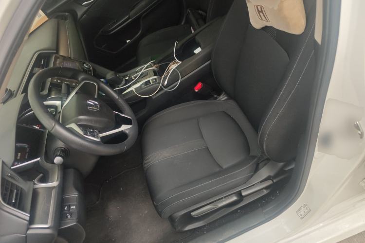 Used Honda Civic 2016 220TURBO CVT Luxury Edition Left Front Seat