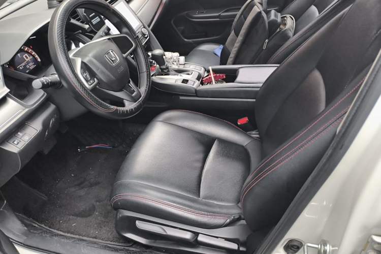 Used Honda Civic 2016 180TURBO CVT Comfort Version Left Front Seat
