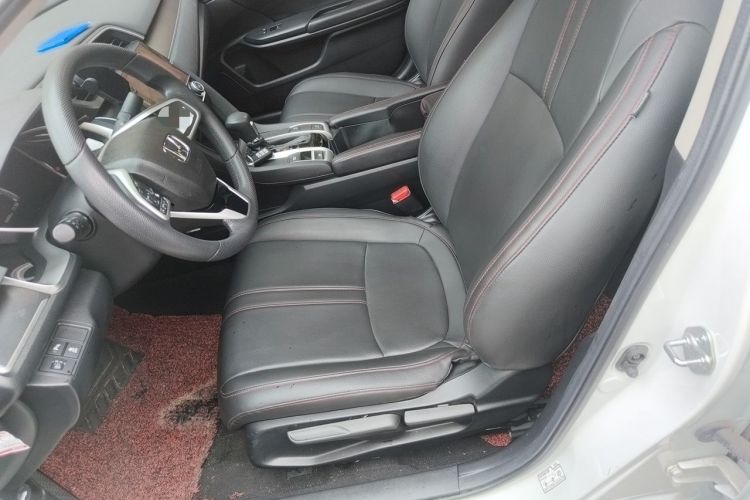 Used Honda Civic 2016 220TURBO CVT Luxury Edition Left Front Seat