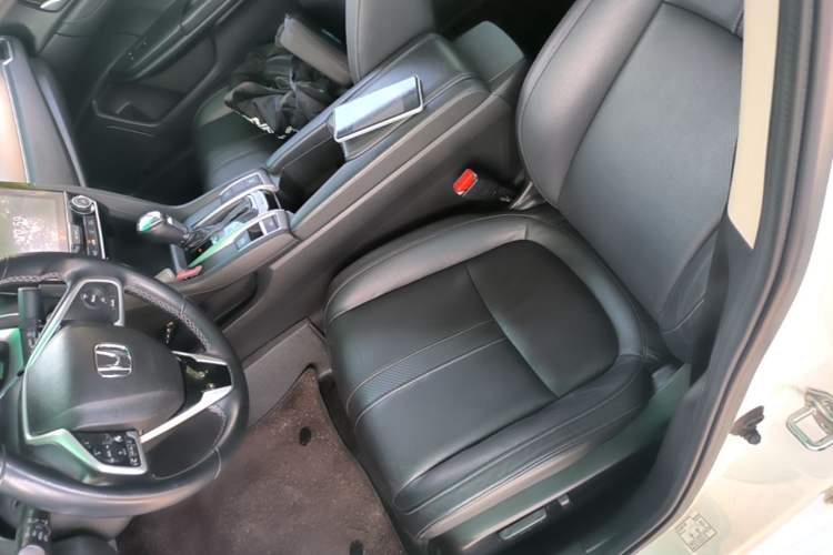 Used Honda Civic 2016 220TURBO CVT Prestige Edition Left Front Seat