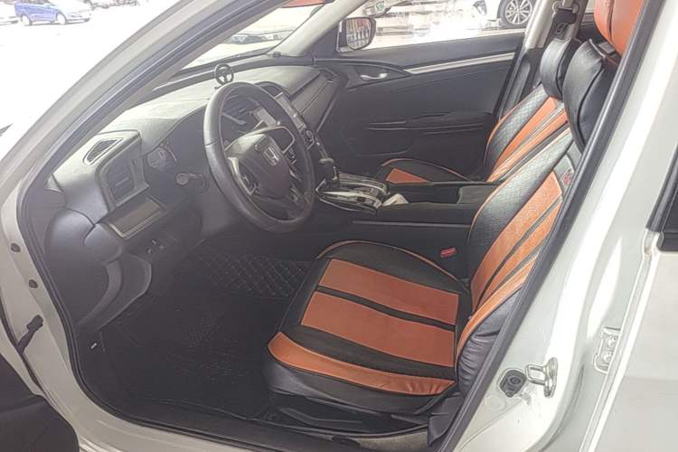 Used Honda Civic 2016 180TURBO CVT Comfort Version Left Front Seat