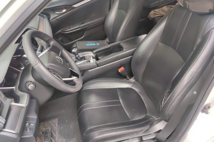 Used Honda Civic 2016 220TURBO Manual Luxury Edition Left Front Seat
