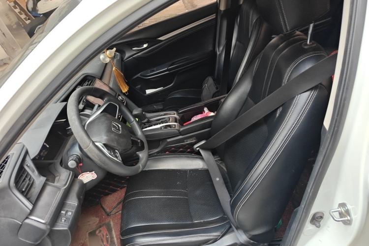 Used Honda Civic 2016 180TURBO CVT Comfort Version Left Front Seat