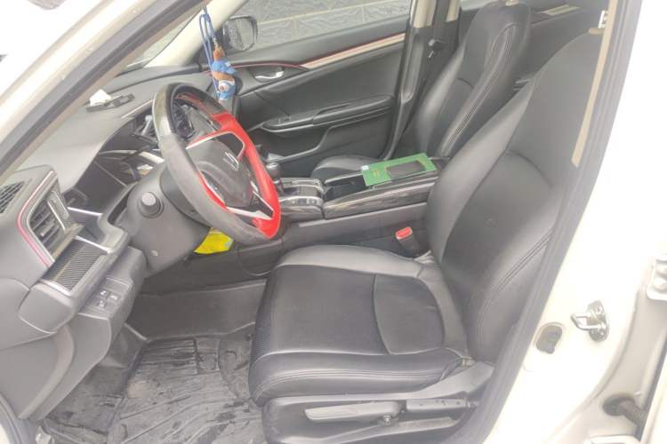 Used Honda Civic 2016 220TURBO Manual Luxury Edition Left Front Seat