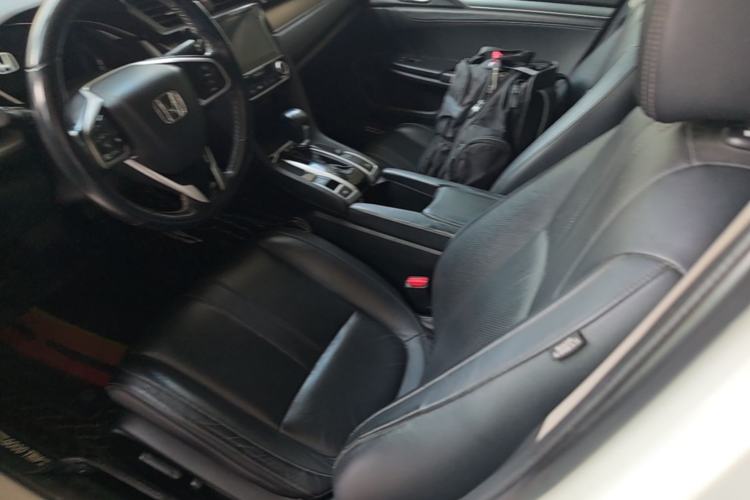 Used Honda Civic 2016 220TURBO CVT Prestige Edition Left Front Seat