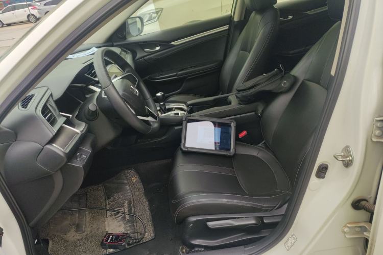 Used Honda Civic 2016 220TURBO Manual Luxury Edition Left Front Seat