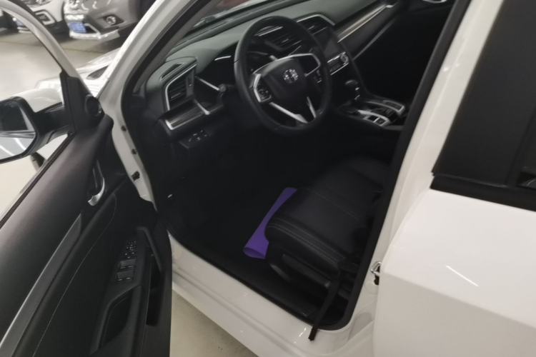 Used Honda Civic 2016 220TURBO CVT Prestige Edition Left Front Seat