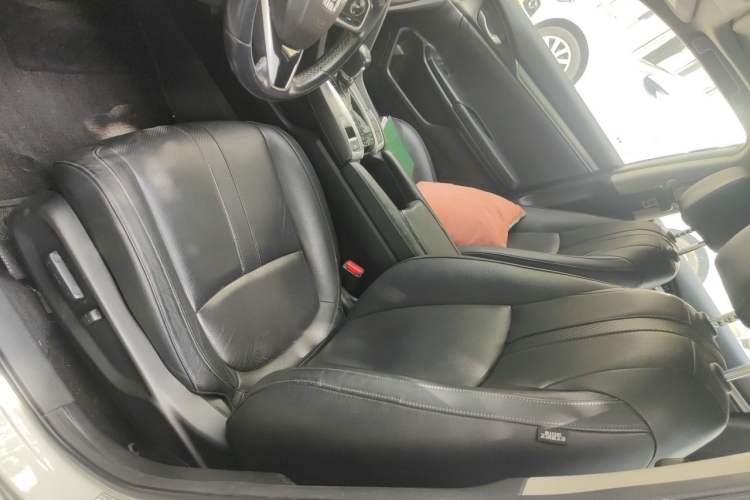 Used Honda Civic 2016 220TURBO CVT Prestige Edition Left Front Seat