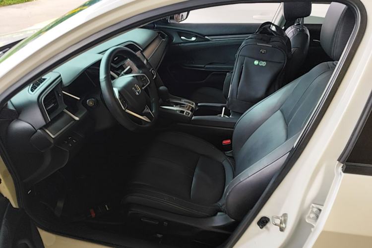 Used Honda Civic 2016 220TURBO CVT Prestige Edition Left Front Seat