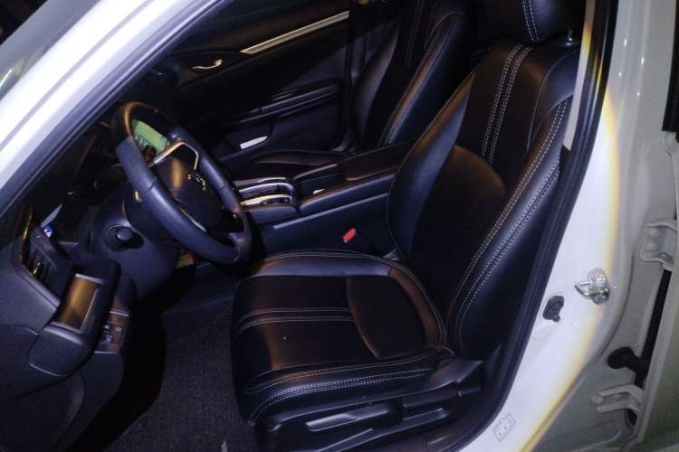 Used Honda Civic 2016 180TURBO CVT Comfort Version Left Front Seat