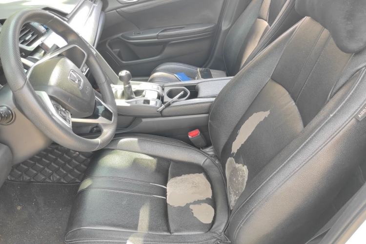 Used Honda Civic 2016 220TURBO Manual Luxury Edition Left Front Seat