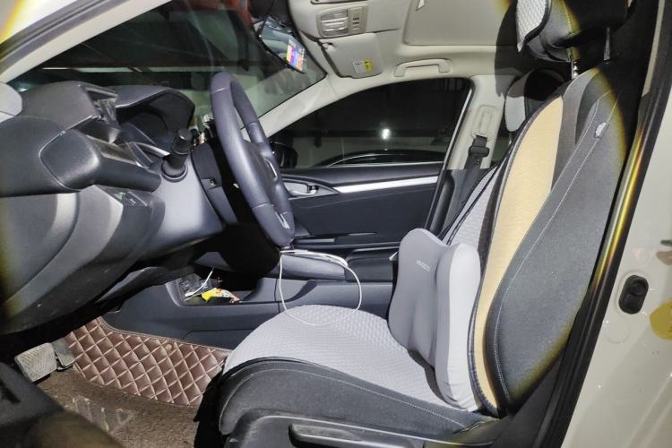 Used Honda Civic 2016 220TURBO CVT Luxury Edition Left Front Seat