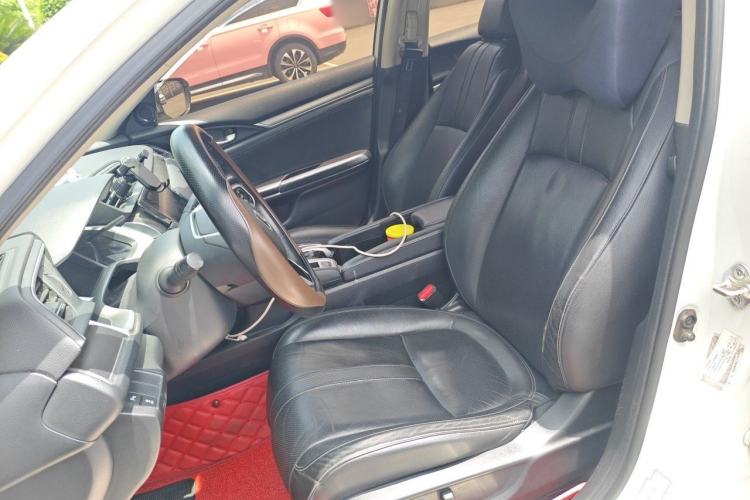 Used Honda Civic 2016 220TURBO CVT Prestige Edition Left Front Seat