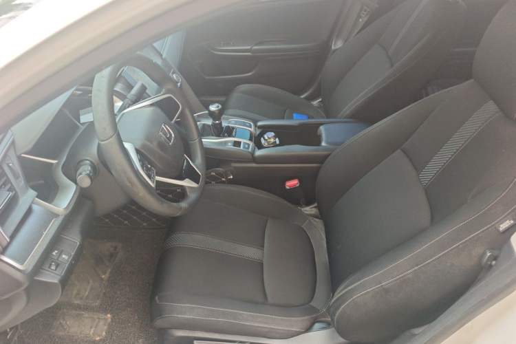 Used Honda Civic 2016 220TURBO Manual Luxury Edition Left Front Seat
