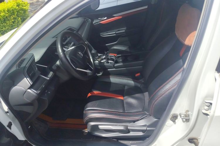 Used Honda Civic 2016 220TURBO CVT Luxury Edition Left Front Seat