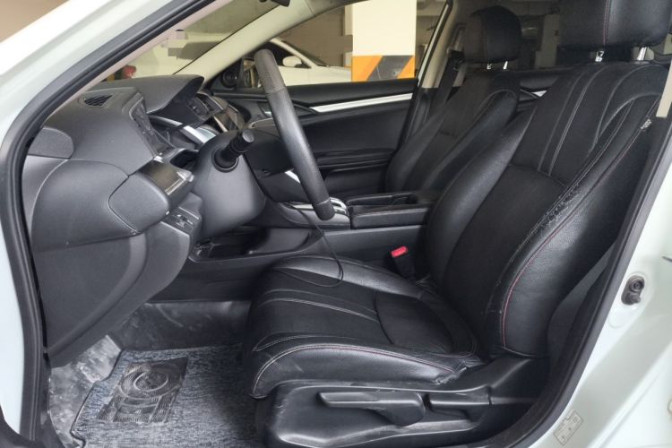 Used Honda Civic 2016 220TURBO CVT Luxury Edition Left Front Seat