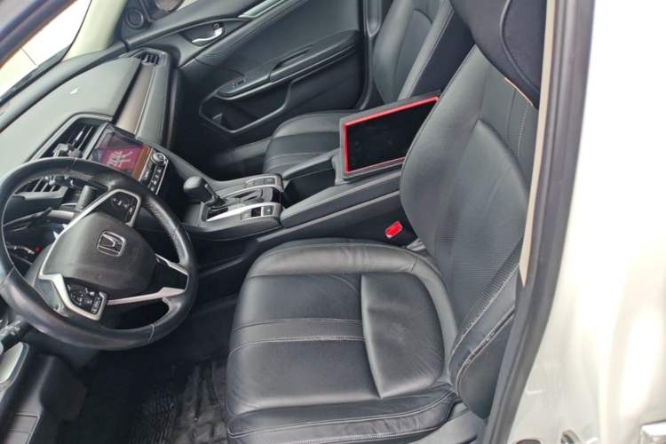 Used Honda Civic 2016 220TURBO CVT Prestige Edition Left Front Seat