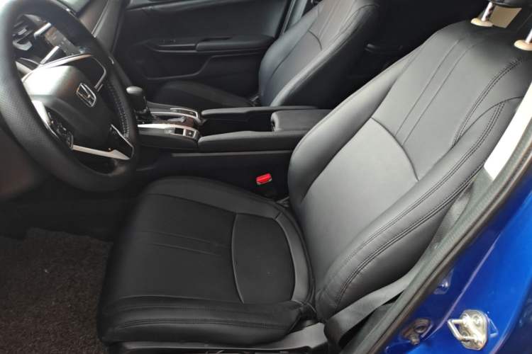 Used Honda Civic 2016 220TURBO CVT Luxury Edition Left Front Seat