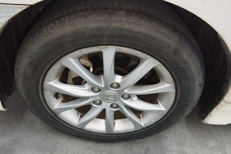 Used Honda Civic 2016 180TURBO CVT Comfort Version Left Front Wheel Hub
