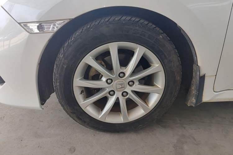 Used Honda Civic 2016 180TURBO CVT Comfort Version Left Front Wheel Hub
