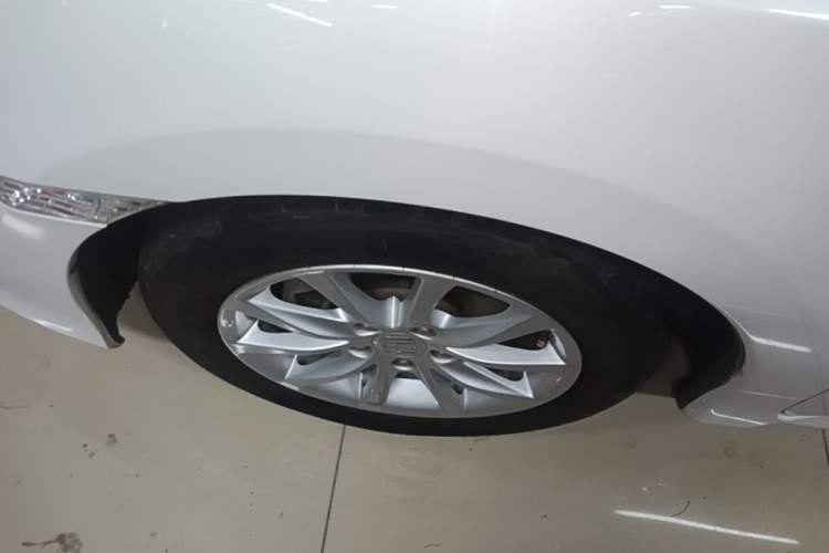 Used Honda Civic 2016 180TURBO CVT Comfort Version Left Front Wheel Hub