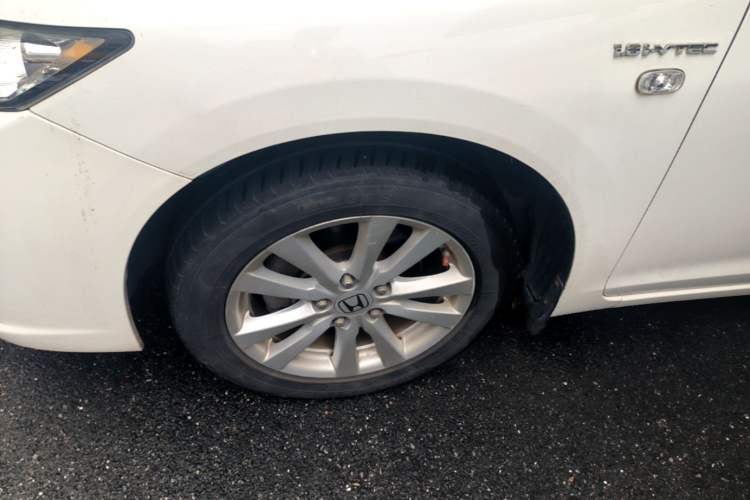 Used Honda Civic 2016 1.8L Automatic Comfort Version Left Front Wheel Hub