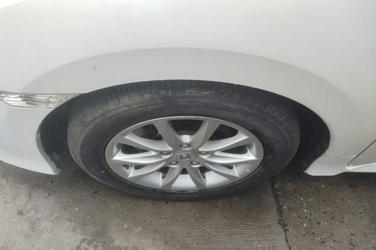 Used Honda Civic 2016 180TURBO Manual Comfort Version Left Front Wheel Hub