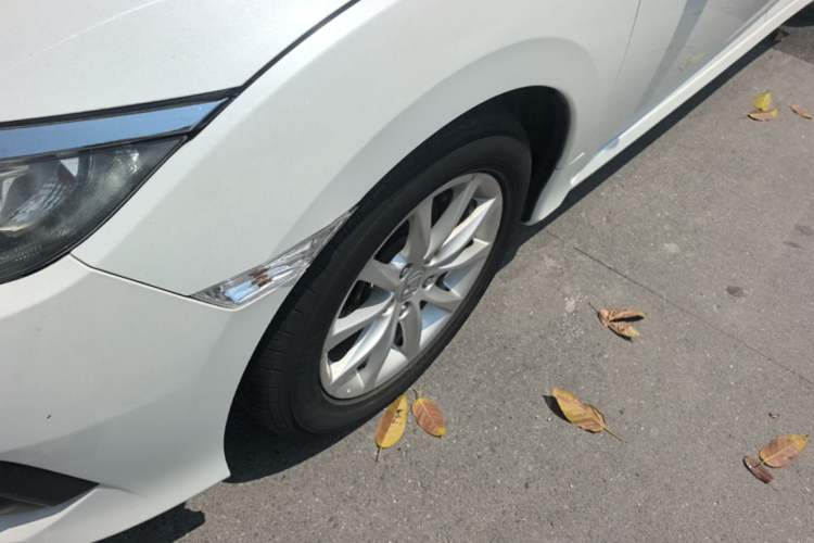 Used Honda Civic 2016 180TURBO CVT Comfort Version Left Front Wheel Hub