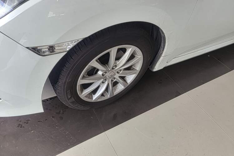 Used Honda Civic 2016 180TURBO CVT Comfort Version Left Front Wheel Hub