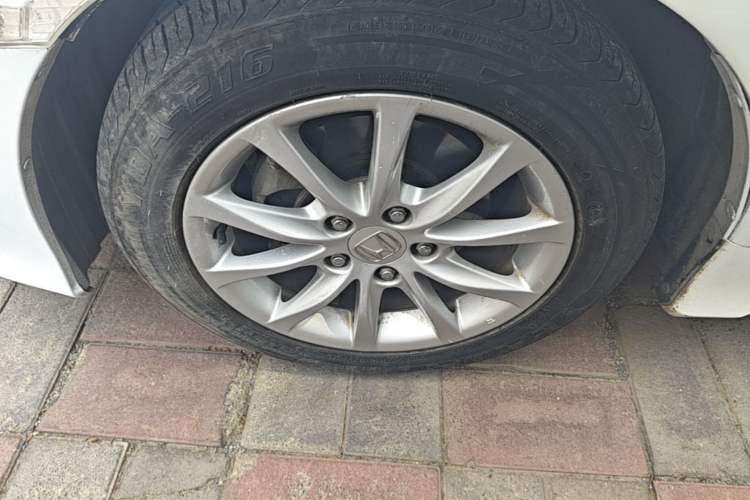 Used Honda Civic 2016 180TURBO CVT Comfort Version Left Front Wheel Hub