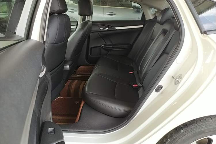 Used Honda Civic 2016 220TURBO CVT Luxury Edition Left Rear Seat