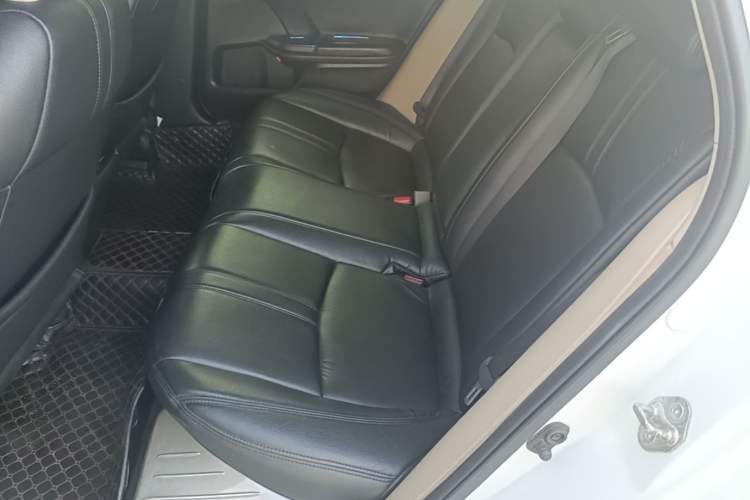 Used Honda Civic 2016 220TURBO CVT Luxury Edition Left Rear Seat