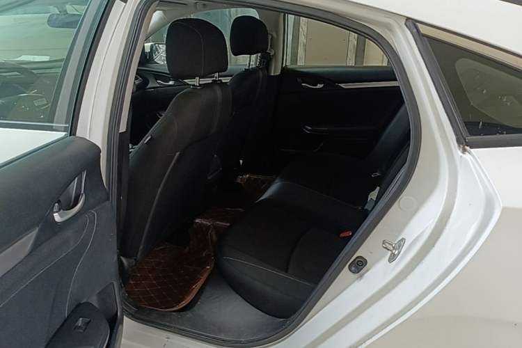 Used Honda Civic 2016 220TURBO CVT Luxury Edition Left Rear Seat