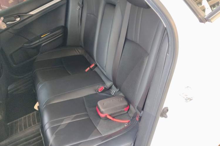 Used Honda Civic 2016 220TURBO CVT Luxury Edition Left Rear Seat