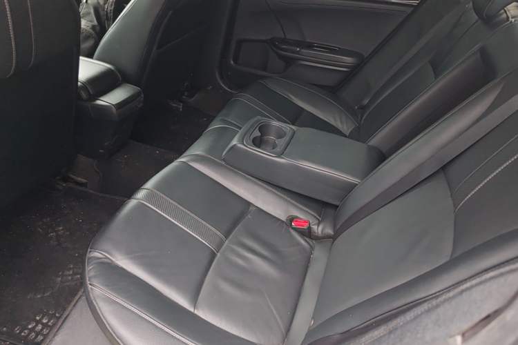 Used Honda Civic 2016 220TURBO CVT Prestige Edition Left Rear Seat