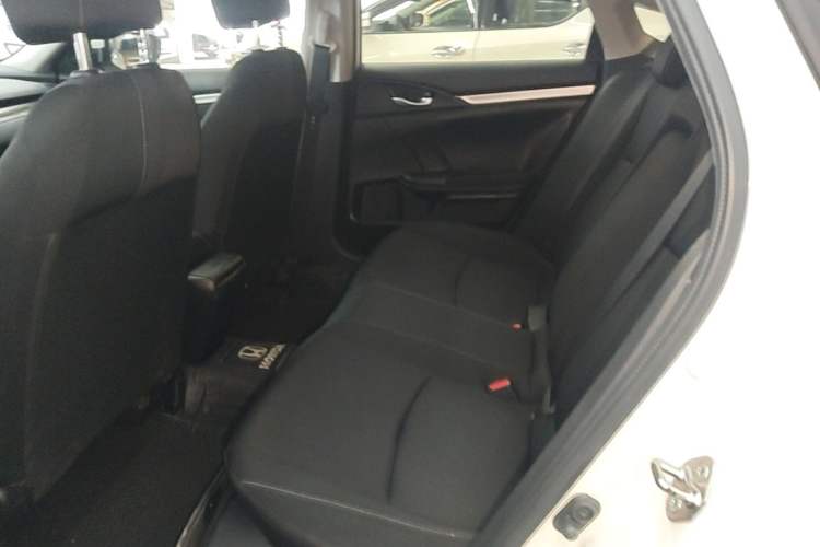 Used Honda Civic 2016 220TURBO CVT Luxury Edition Left Rear Seat