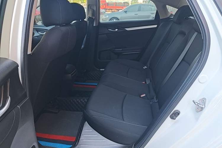 Used Honda Civic 2016 220TURBO CVT Luxury Edition Left Rear Seat