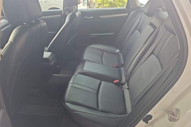 Used Honda Civic 2016 220TURBO CVT Prestige Edition Left Rear Seat