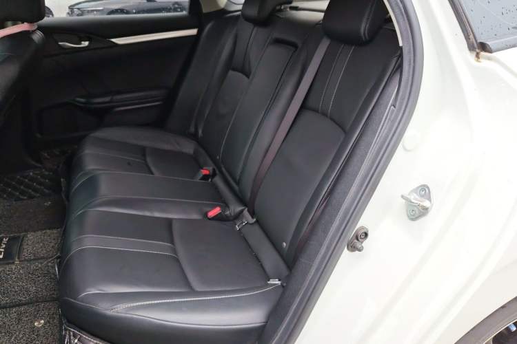 Used Honda Civic 2016 220TURBO CVT Prestige Edition Left Rear Seat