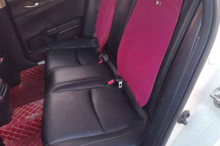 Used Honda Civic 2016 220TURBO CVT Luxury Edition Left Rear Seat