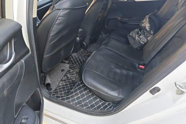 Used Honda Civic 2016 220TURBO CVT Luxury Edition Left Rear Seat