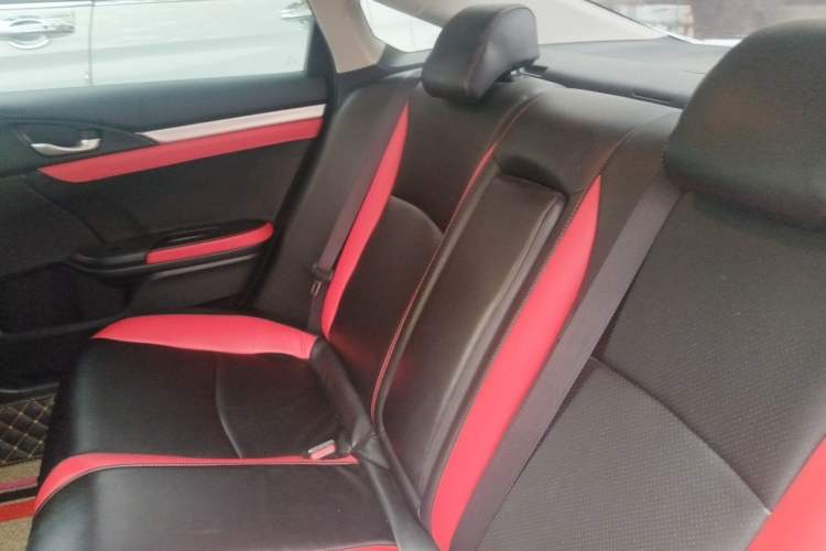 Used Honda Civic 2016 220TURBO Manual Luxury Edition Left Rear Seat