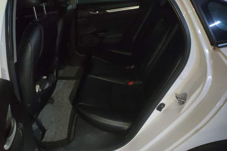 Used Honda Civic 2016 220TURBO CVT Luxury Edition Left Rear Seat