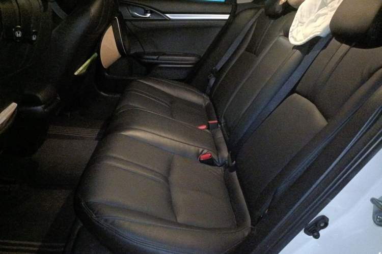 Used Honda Civic 2016 220TURBO CVT Luxury Edition Left Rear Seat