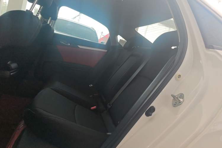 Used Honda Civic 2016 220TURBO CVT Luxury Edition Left Rear Seat