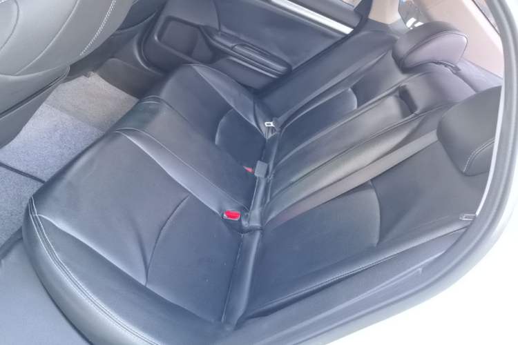 Used Honda Civic 2016 220TURBO CVT Luxury Edition Left Rear Seat