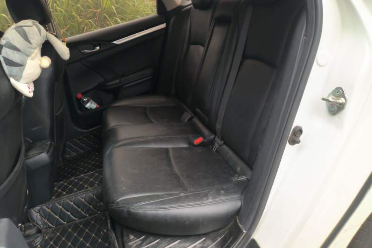 Used Honda Civic 2016 220TURBO CVT Luxury Edition Left Rear Seat